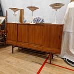 Vintage Teakhouten Dressoir met Schuifdeuren en Laden, Ophalen, Gebruikt, Met deur(en), 150 tot 200 cm