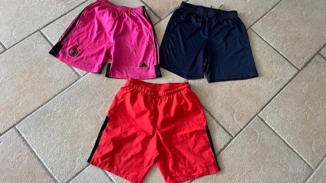 Korte broeken, voetbal broeken maat 158 ( roze en, Ophalen of Verzenden, Gebruikt, Jongen of Meisje, Overige typen