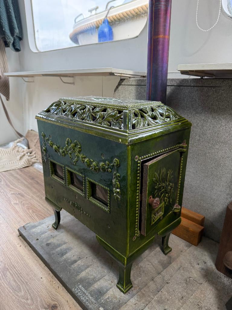 Antieke gietijzeren hout/sier kachel – groen geëmailleerd, Ophalen, Gebruikt, Houtkachel, Vrijstaand