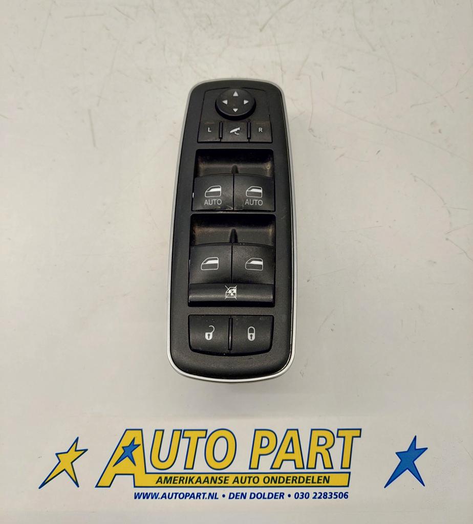 Dodge Ram raamschakelaar(chroom) 2019-2021, Gebruikt, PO Box 21-8004 | Auburn Hills, MI 48321-8004, Amerikaanse onderdelen, Ophalen of Verzenden
