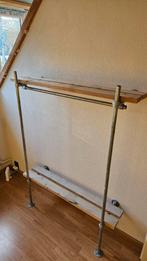 Kledingrek van steigerhout met industriële buizen - klein, Ophalen, Zo goed als nieuw