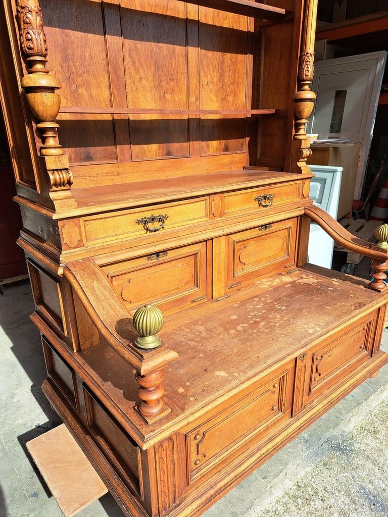 Antieke Franse dekenkast, Ophalen