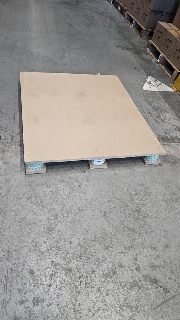 Kartonnen pallets 120x100 cm – stevig en lichtgewicht, Doe-het-zelf en Verbouw, Platen en Panelen, Ophalen