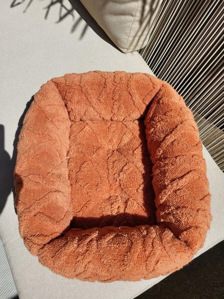 Hond of katten mand, Ophalen, Zo goed als nieuw, Stof