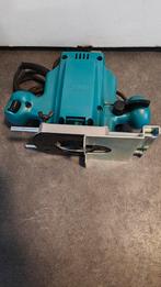 Makita bovenfrees 3620 compleet met 13 delig frezenset, Ophalen of Verzenden, Zo goed als nieuw, 1200 watt of meer, Bandschuurmachine