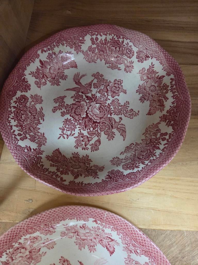 Twee roze schalen met bloemen en vogels, Ophalen of Verzenden