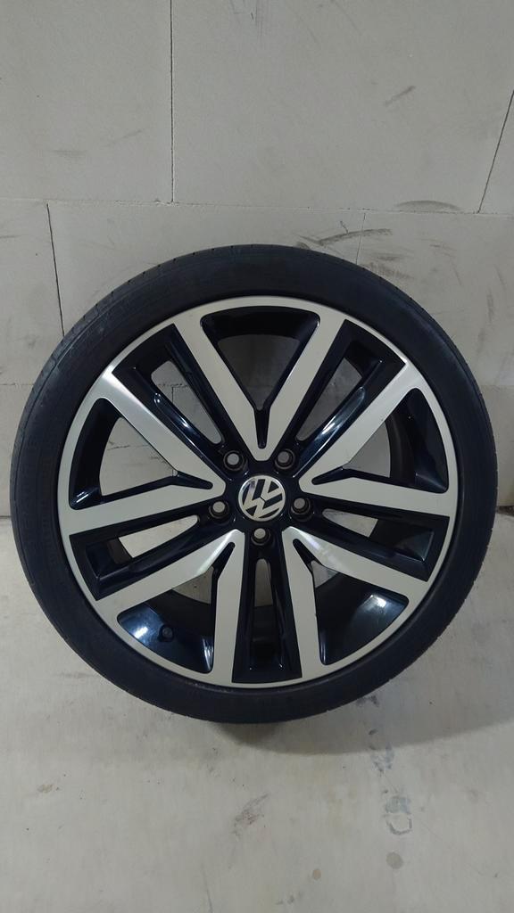 Originele VW Bathurst 18 inch 5x112 Michelin PS4 GTI GLI USA, Auto-onderdelen, Banden en Velgen, Banden en Velgen, Zomerbanden