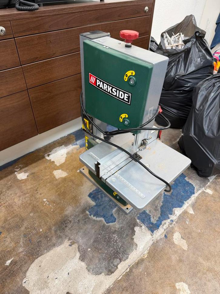 Parkside Lintzaag - Ideaal voor precisiewerk, Doe-het-zelf en Verbouw, Gereedschap | Zaagmachines, Gebruikt, Lintzaag, 600 tot 1200 watt