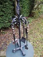 Groot robuust ijzeren haardstel, messing knoppen, 85cm hoog, Ophalen