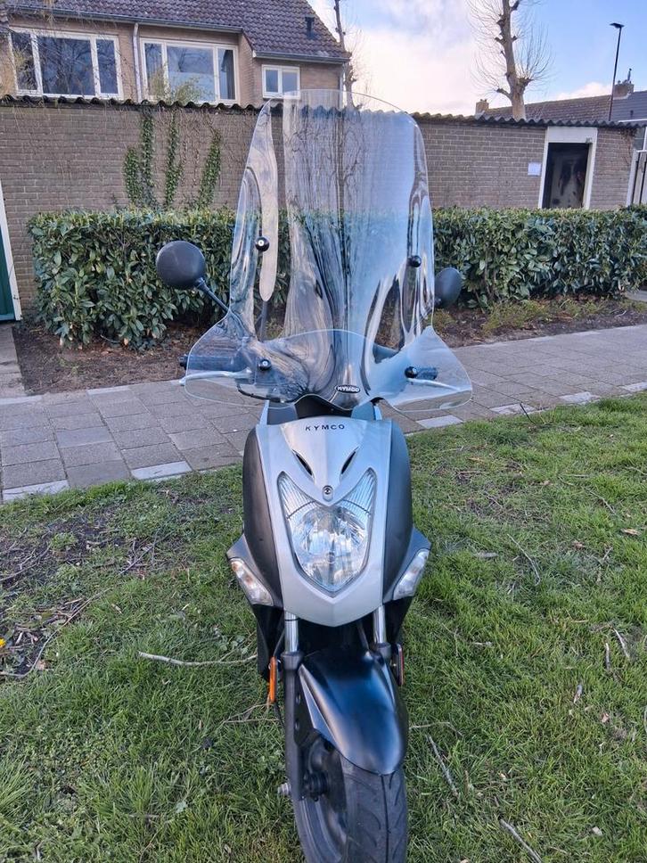 Kymco agility 4takt, Fietsen en Brommers, Snorfietsen en Snorscooters, Gebruikt, Kymco, Benzine, Ophalen