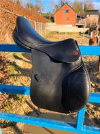 prestige springzadel 15 inch en kentaur 17,5 inch, Dieren en Toebehoren, Ophalen, Springen