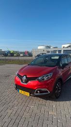 Renault Captur 0.9 TCE 90 2016 Rood, Auto's, Renault, Voorwielaandrijving, 898 cc, 49 €/maand, Origineel Nederlands
