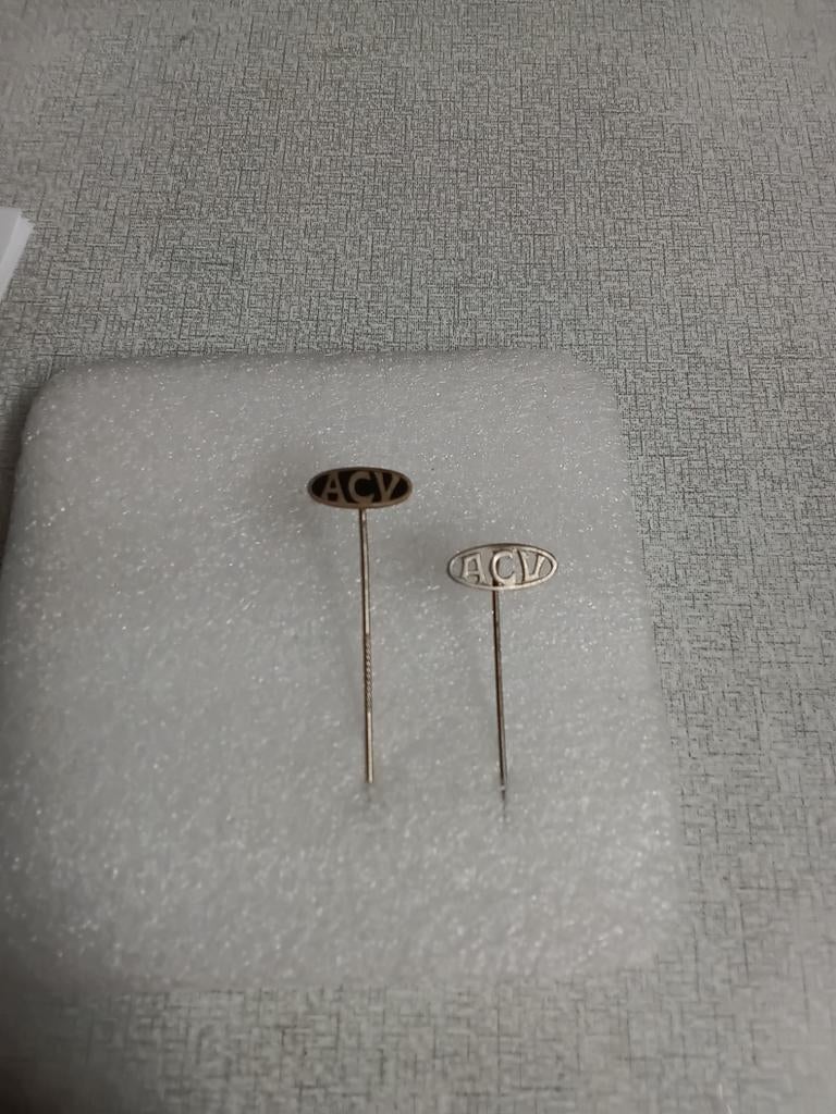 2 speldjes van A.C.V. verbond., Verzamelen, Ophalen of Verzenden, Gebruikt, Overige onderwerpen