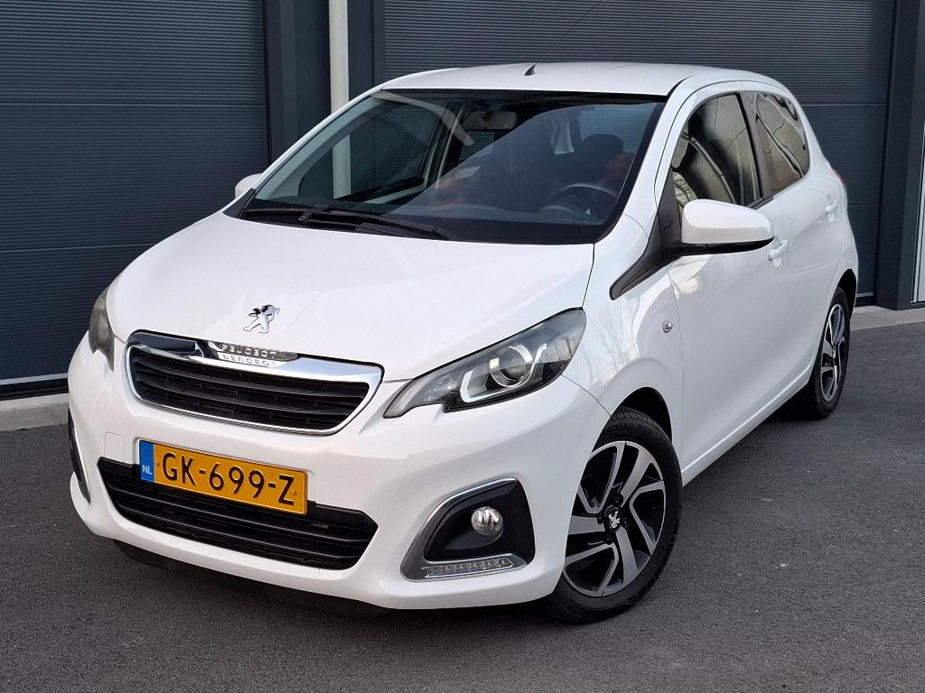 Peugeot 108 1.2 12V VTi Allure 82PK 5DR 2015 Wit, Voorwielaandrijving, Electronic Stability Program (ESP), Stof, 1199 cc