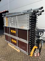 Platformen 250 en 305 cm voor rolsteigers, Ophalen, Zo goed als nieuw, Rolsteiger of Kamersteiger, 5 meter of hoger