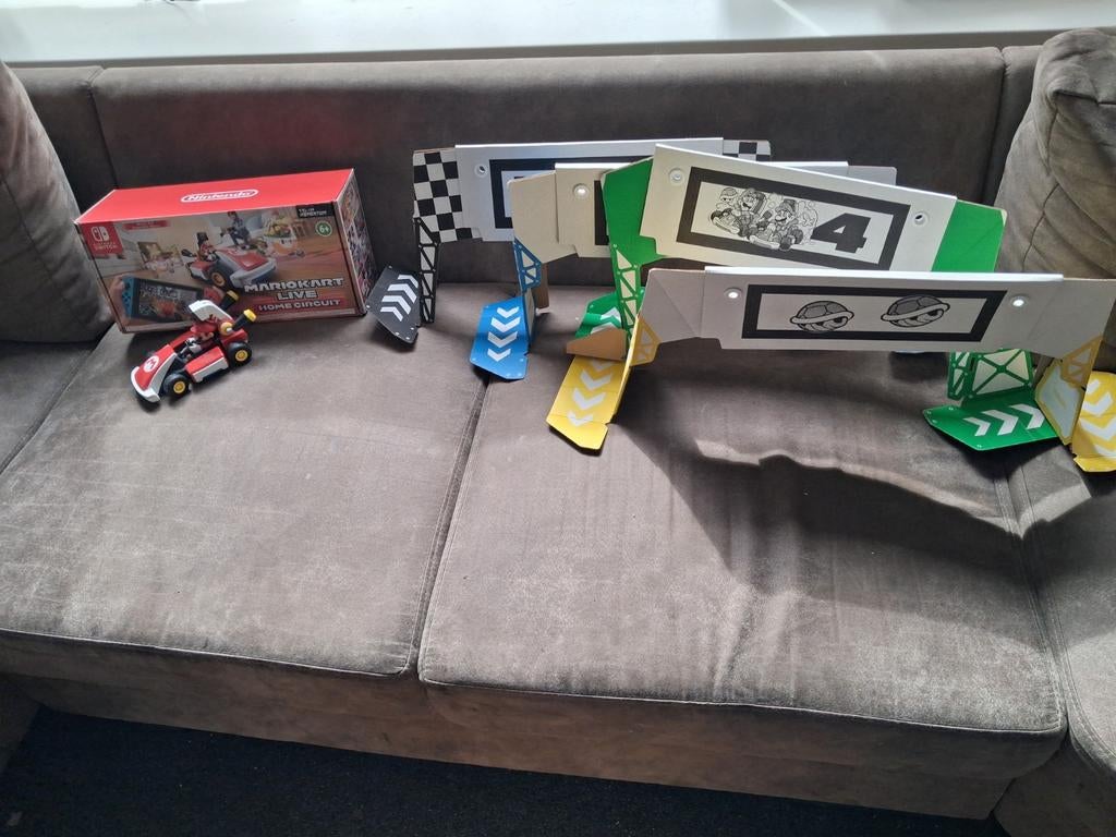 Mario Kart Live: Home Circuit - Mario Set (Nintendo Switch), Ophalen, 1 speler, Racen en Vliegen, Eén computer