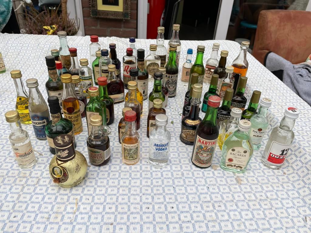 Drankflesjes diverse, Verzamelen, Ophalen