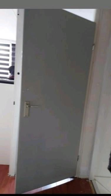 Rechtsdraaiende opdek binnendeur, Ophalen, 80 tot 100 cm, Binnendeur, Zo goed als nieuw