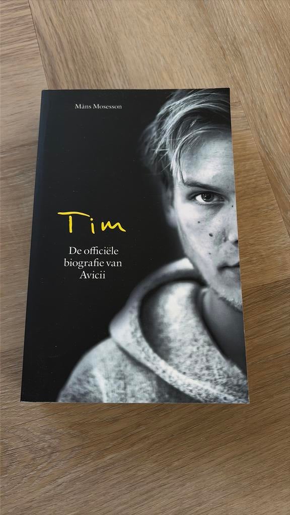 Tim - De officiële biografie van Avicii, Ophalen of Verzenden, Zo goed als nieuw, Mans Mosesson, Sport
