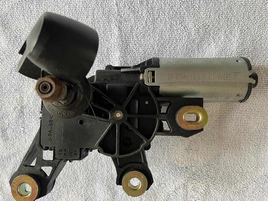 Audi A4 achterruitwisser motor, Auto-onderdelen, Ruiten en Toebehoren, Ophalen of Verzenden, Gebruikt, Audi