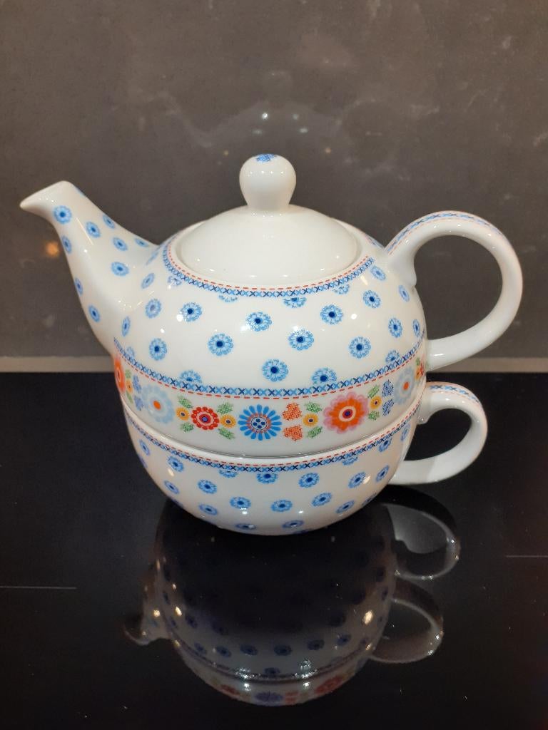 Kakelbont Yvon Jaspers, theepot + kopje, Overige typen, Ophalen of Verzenden, Zo goed als nieuw, Overige stijlen