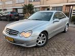 Mercedes-Benz Mercedes 2002 Grijs, 2597 cc, 4 stoelen, Handgeschakeld, Particulier