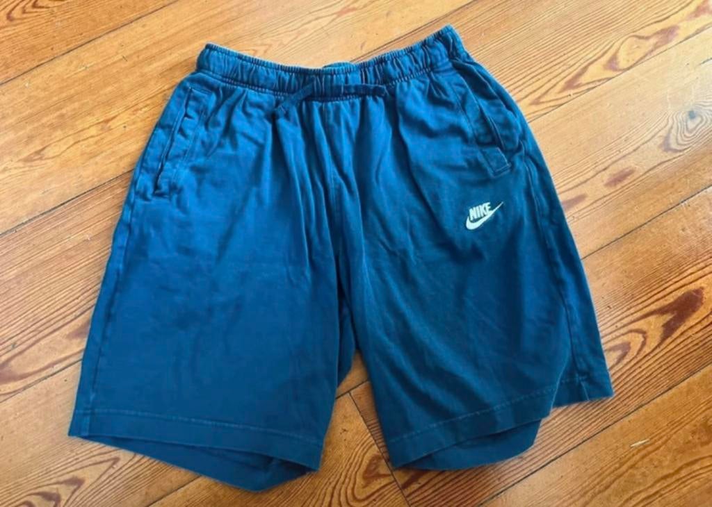 Nike Donkerblauw Joggingbroekje Maat M, Kleding | Heren, Ophalen of Verzenden, Zo goed als nieuw, Algemeen, Maat 48/50 (M)