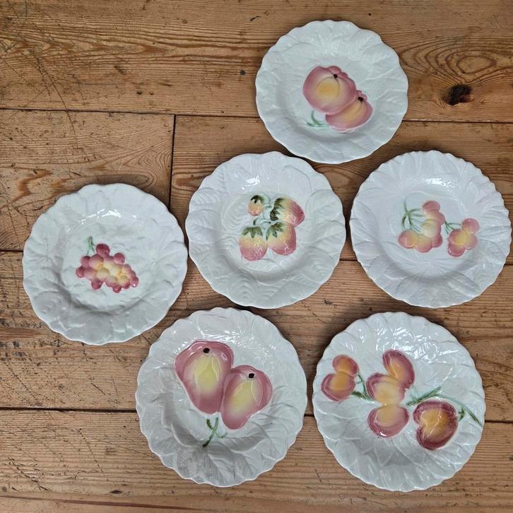 Set van 6 Sarreguemines barbotine fruit borden, Antiek en Kunst, Antiek | Keramiek en Aardewerk, Ophalen of Verzenden