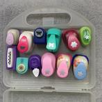 Kunstof koffertje met 12 ponsen, Ophalen of Verzenden, Zo goed als nieuw, Overige thema's, Pons of Mal