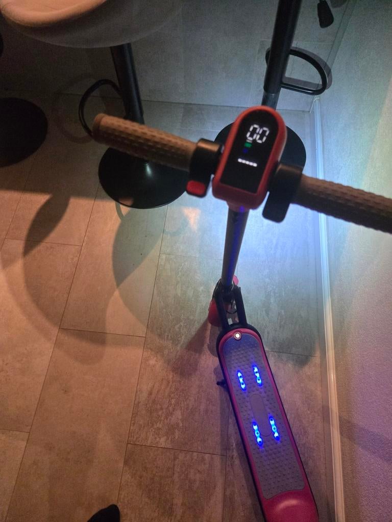 kinder steep nog nieuw, Fietsen en Brommers, Steps, Ophalen of Verzenden, Nieuw, Gewone step