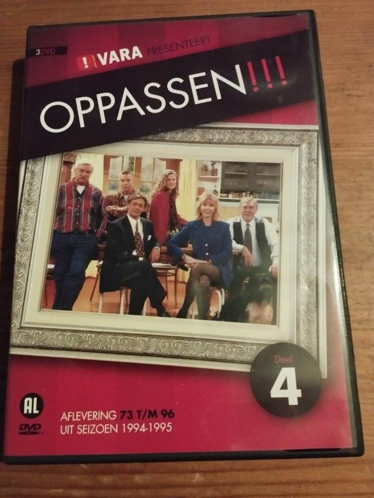 oppassen seizoen 4 op dvd, Cd's en Dvd's, Dvd's | Tv en Series, Ophalen, Alle leeftijden, Boxset, Zo goed als nieuw