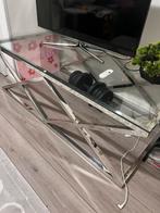 Moderne salontafel, chroom met glazen blad., Ophalen, Zo goed als nieuw
