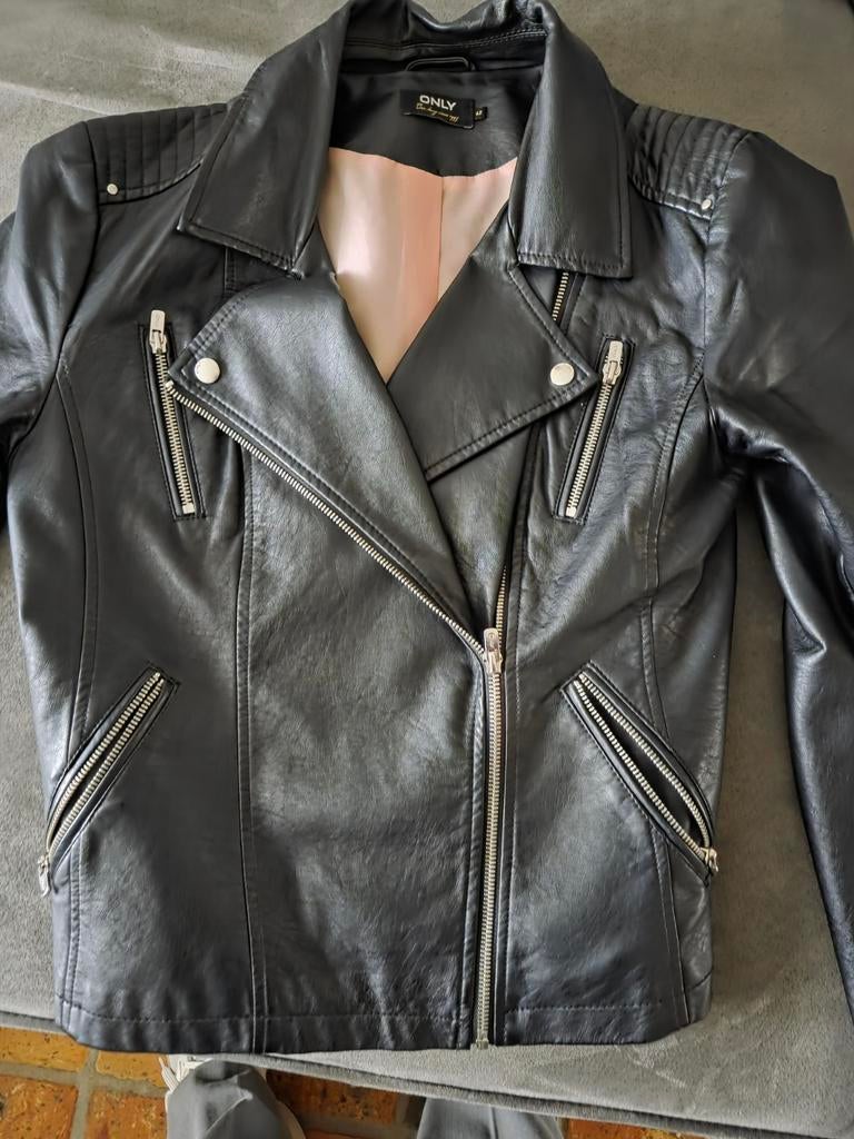 Zwart bikerjack, maat 42, Kleding | Dames, Ophalen of Verzenden