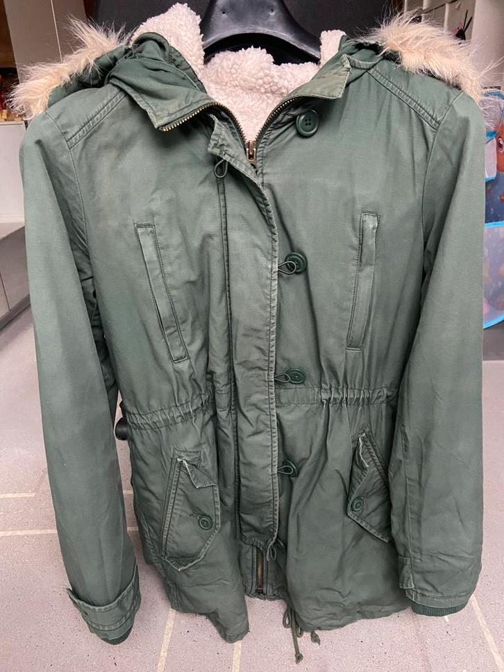 Dames winterjas GAP maat S dennengroen met teddy binnenkant, Kleding | Dames, Jassen | Winter, Gedragen, Maat 36 (S), Groen, Ophalen