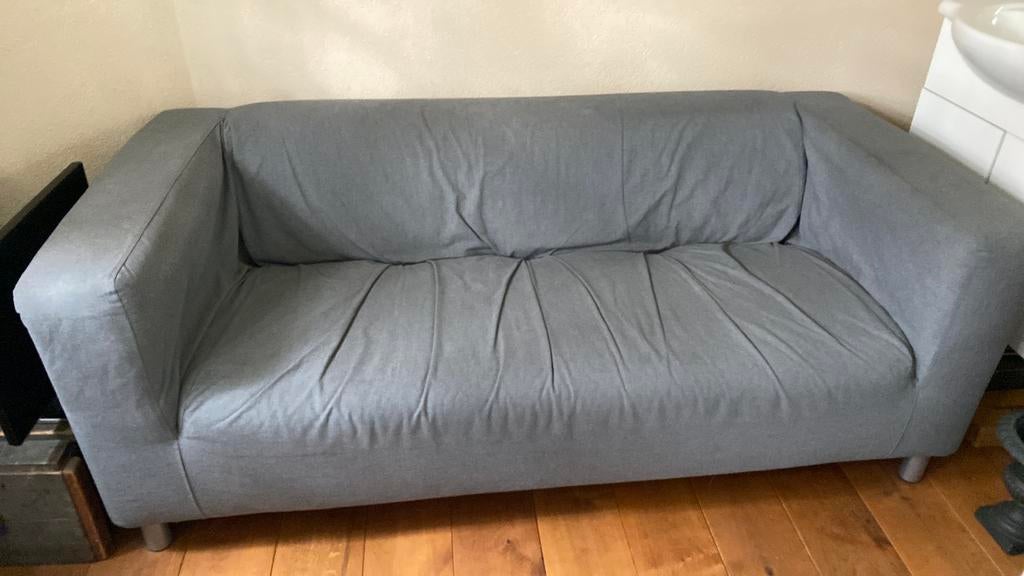 Ikea Klippan 2 zitsbank met grijze hoes, Huis en Inrichting, Banken | Bankstellen, 150 tot 200 cm, Tweepersoons, 75 tot 100 cm