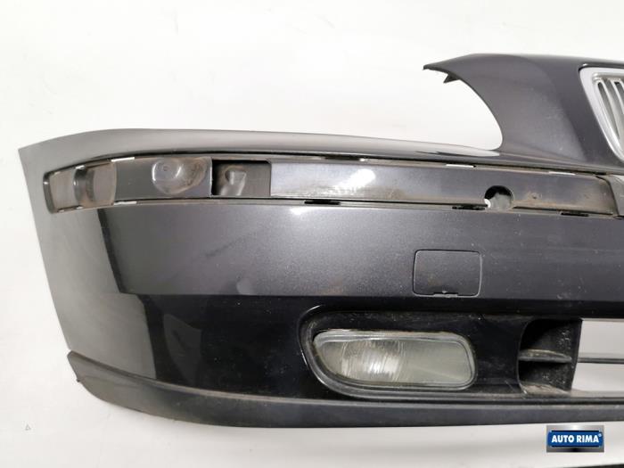 Voorbumper van een Volvo V70 (455), Gebruikt, -, -, Ophalen of Verzenden