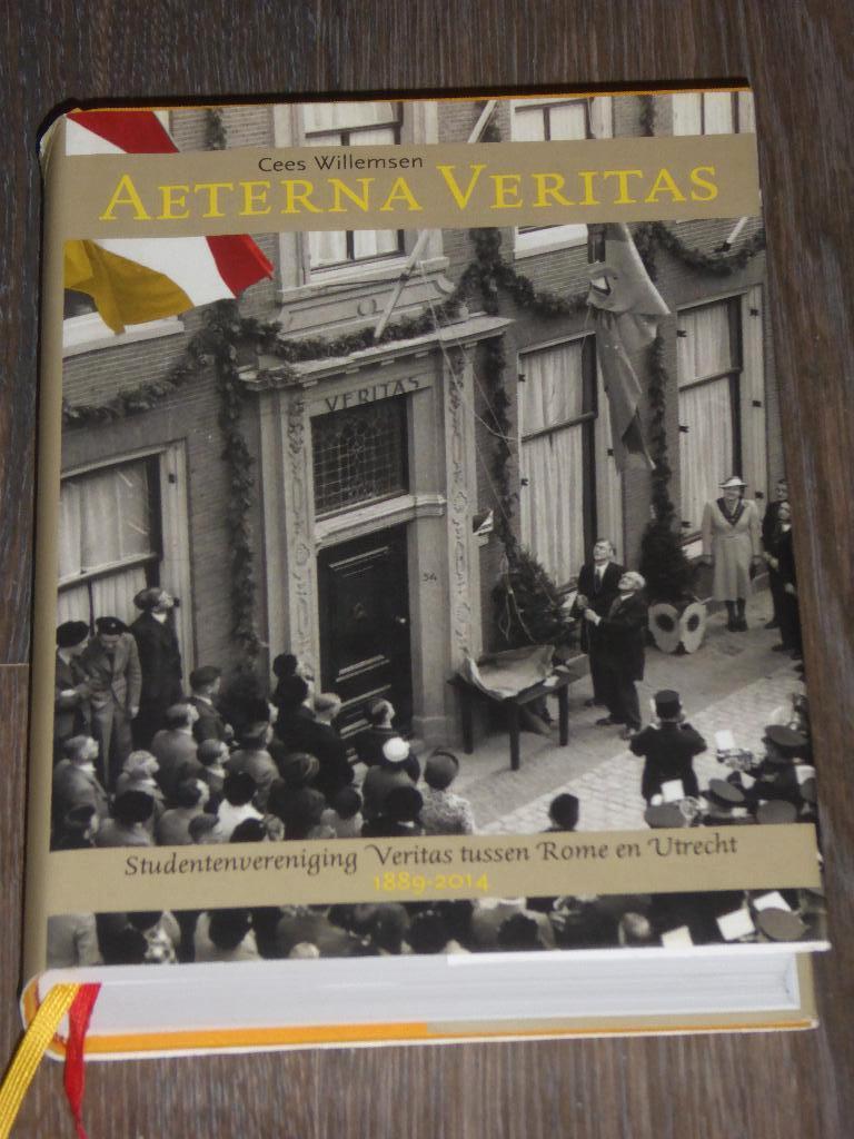 Cees Willemsen - AETERNA VERITAS, Boeken, Verzenden, Cees Willemsen, Zo goed als nieuw, Nederland