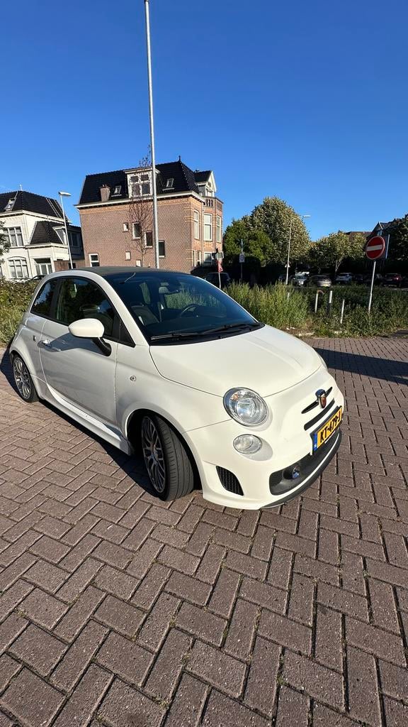 Abarth 500C 1.4 Multijet Wit, Auto's, Fiat, Voorwielaandrijving, 40 €/maand, 4 cilinders, Cabriolet