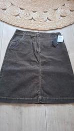 Donkergrijs  ribfluwelen rokje, Maat 42/44 (L), Nieuw, Ophalen of Verzenden, Grijs