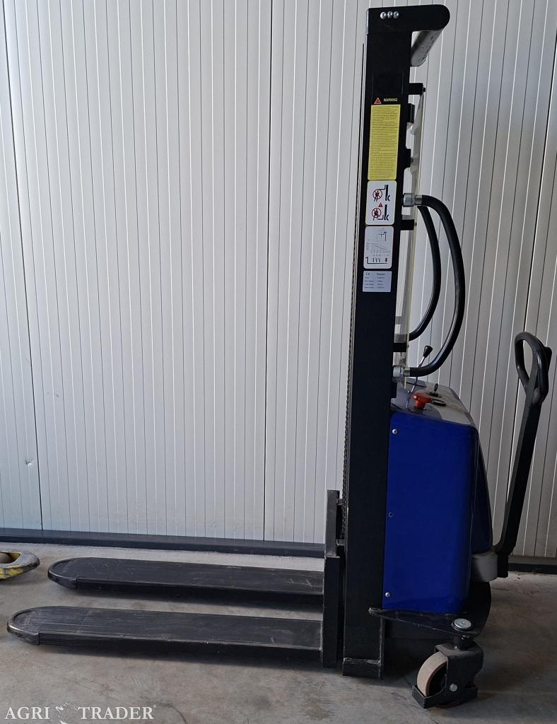 semi elektrische stapelaar 3000 mm 1000 kg, Gebruikt, -, Niet opgegeven, Ophalen of Verzenden