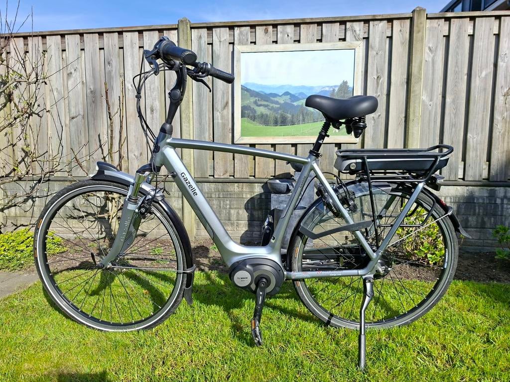 Gazelle Orange C330 - Enviolo Automatic - 57 cm, Fietsen en Brommers, Elektrische fietsen, Ophalen, Zo goed als nieuw, 50 km per accu of meer