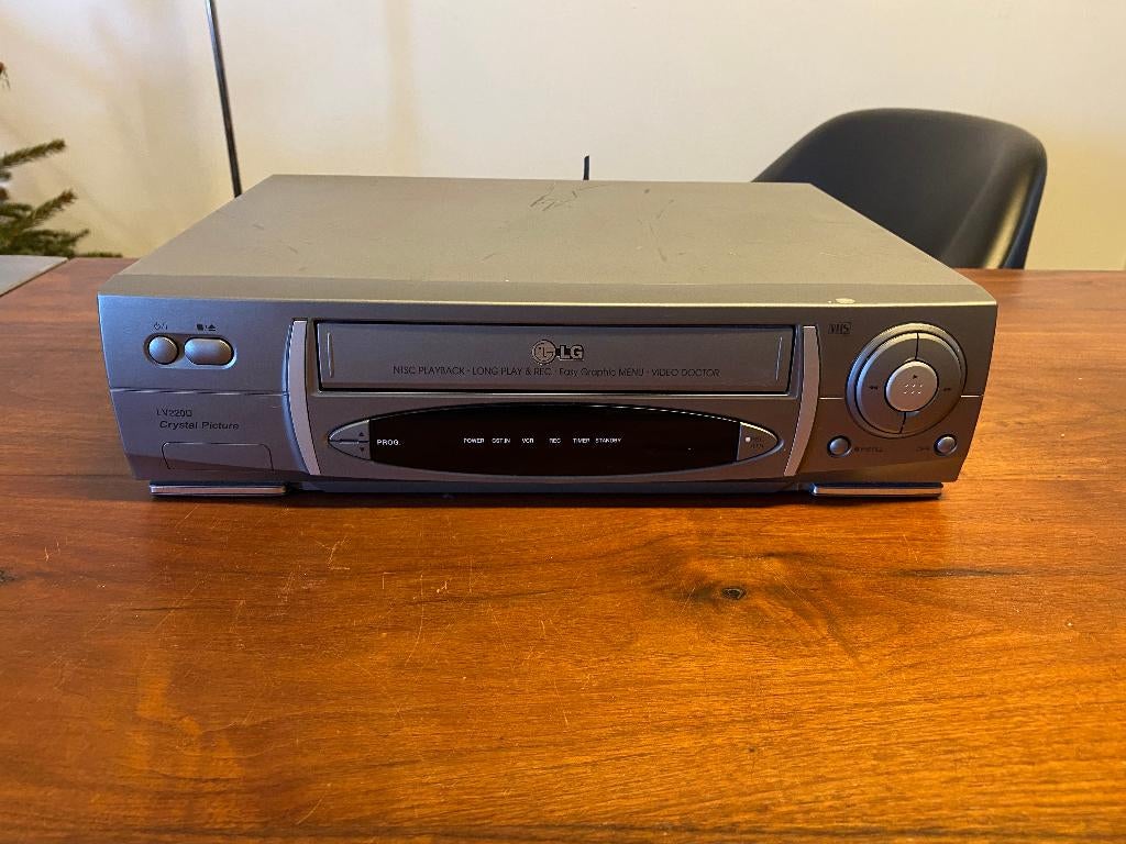 LG LV220D Crystal Picture VHS Videorecorder, Audio, Tv en Foto, Videospelers, Ophalen of Verzenden, Gebruikt, VHS-speler of -recorder