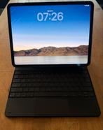 iPad Pro 13”(2024) met Keyboard, Computers en Software, Apple iPads, Ophalen, 13 inch of meer, Zwart, Zo goed als nieuw