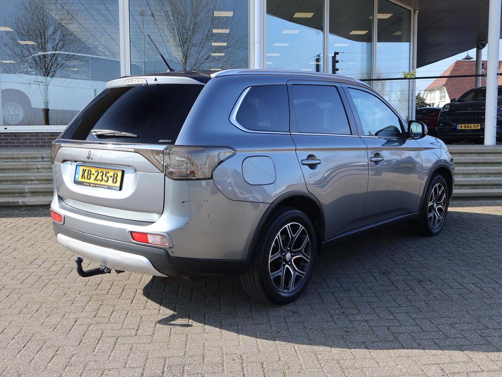 Mitsubishi Outlander 2.0 PHEV INSTYLE+ | SCHUIFDAK | TREKHAA, Auto's, 1998 cc, Euro 6, 4 cilinders, Bedrijf