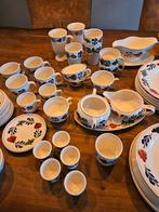 Uitgebreid boerenbont servies, Huis en Inrichting, Keuken | Servies, Ophalen, Aardewerk, Boerenbont