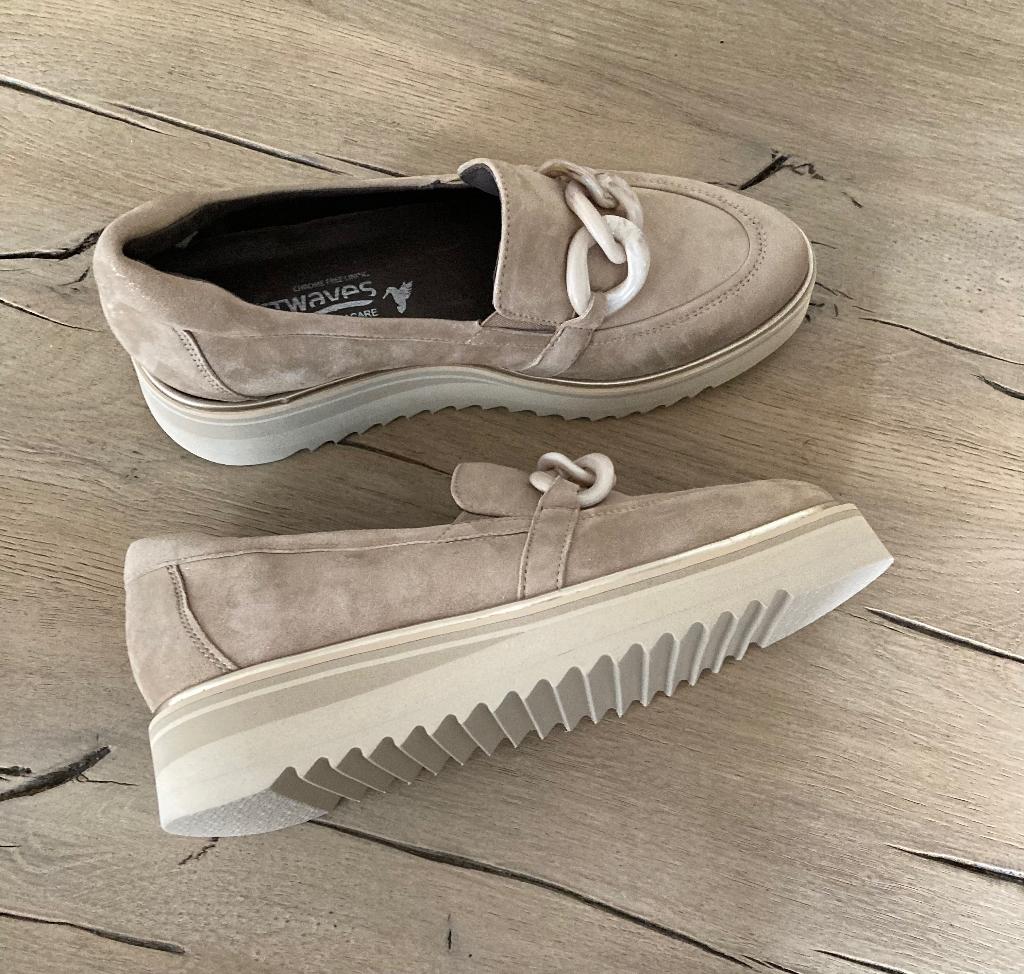 Nieuwe leren Softwaves instappers mt. 40, Kleding | Dames, Schoenen, Nieuw, Ophalen of Verzenden, Softwaves, Instappers