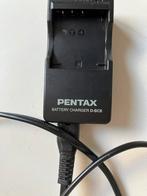 Pentax laadadapter, Ophalen of Verzenden, Zo goed als nieuw