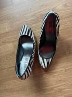 Roberto Botella Zebra Pumps - Maat 38 - Zo goed als nieuw, Ophalen of Verzenden, Zo goed als nieuw, Zwart, Pumps