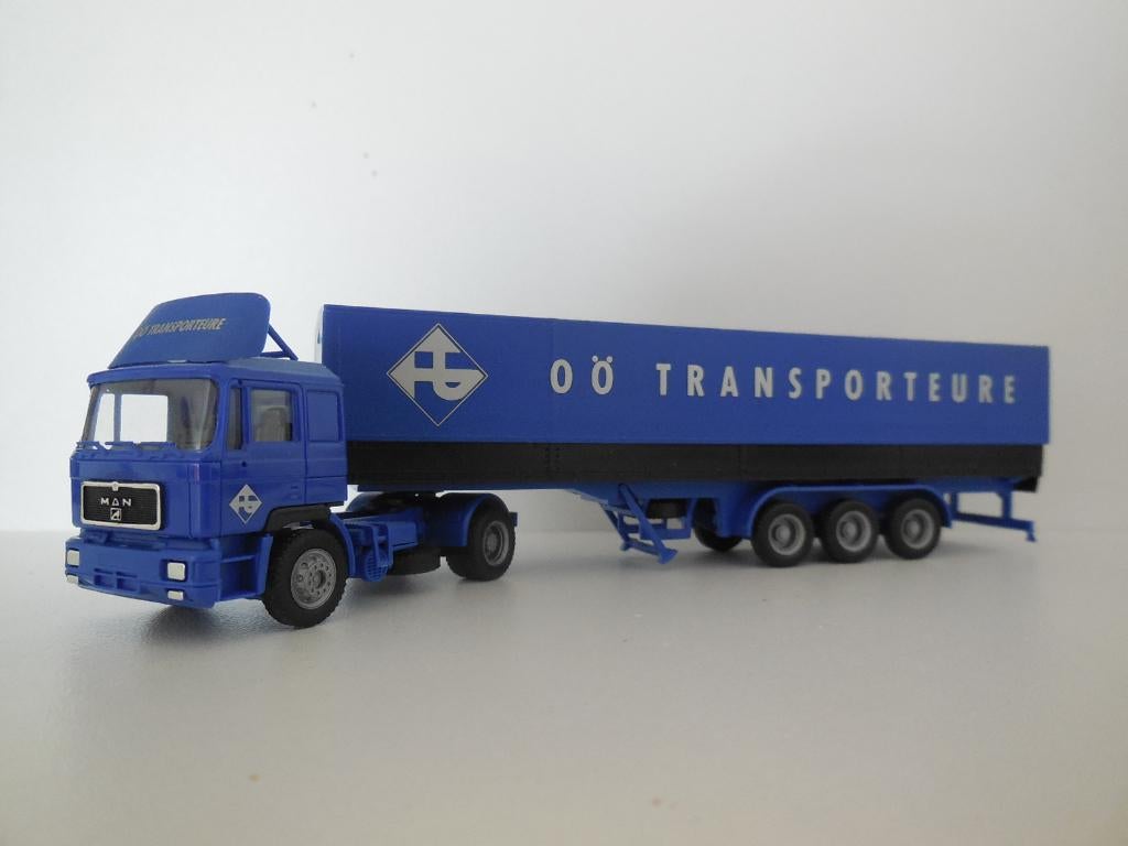1:87 Herpa - Oö Transporteure, Ophalen of Verzenden, Zo goed als nieuw, Bus of Vrachtwagen, Herpa