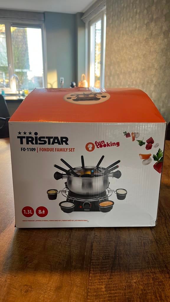 Tristar fondueset 1.3L (8 personen), Ophalen, Zo goed als nieuw, Elektrisch, Fondueset